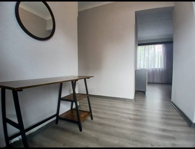 2 BEDROOM FLAT FOR SALE IN PEACEHAVEN